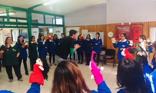 FOTO TALLER MANIPULACIÓN TÍTERES 2